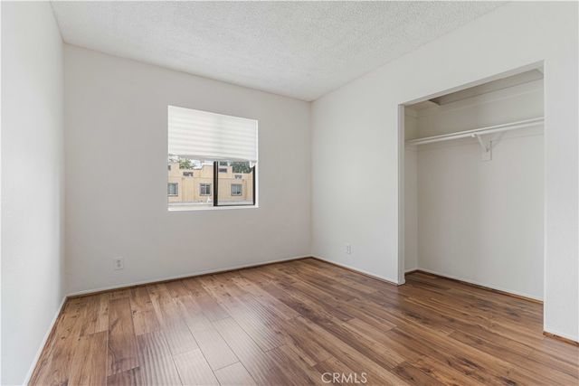 6746 Encino Avenue 2, Lake Balboa, CA 91406