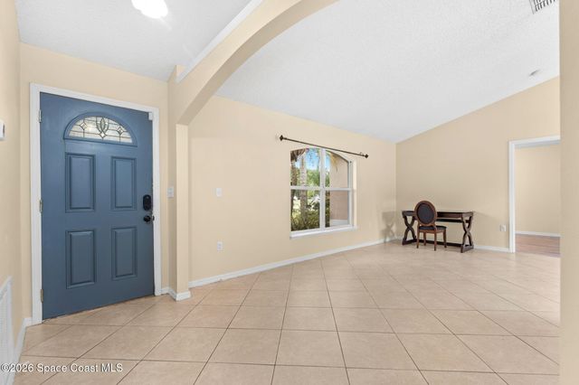 2215 Fallon Boulevard NE, Palm Bay, FL 32907