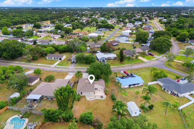 2215 Fallon Boulevard NE, Palm Bay, FL 32907