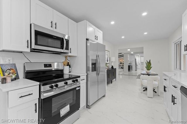 20204 Beechaven Street, Southfield, MI 48076