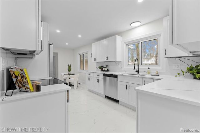 20204 Beechaven Street, Southfield, MI 48076