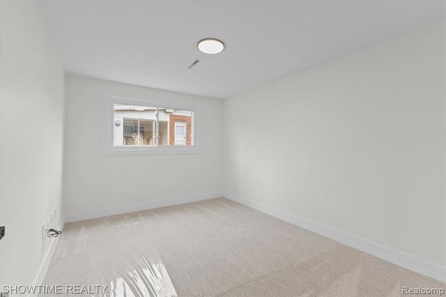 20204 Beechaven Street, Southfield, MI 48076