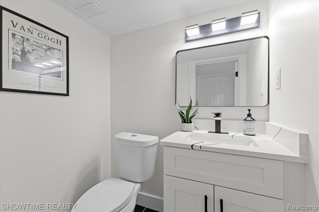 20204 Beechaven Street, Southfield, MI 48076