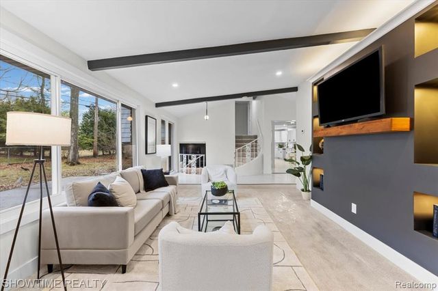 20204 Beechaven Street, Southfield, MI 48076