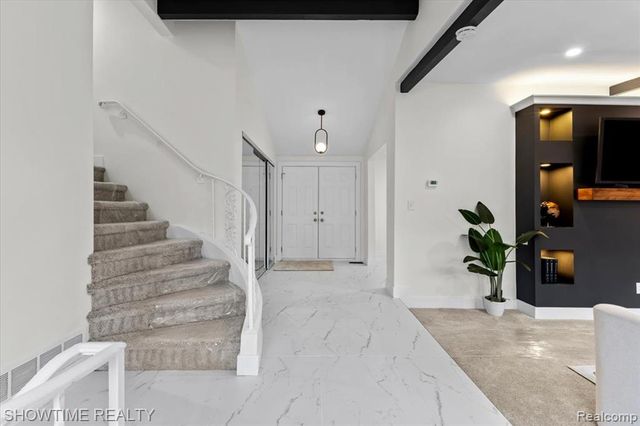 20204 Beechaven Street, Southfield, MI 48076