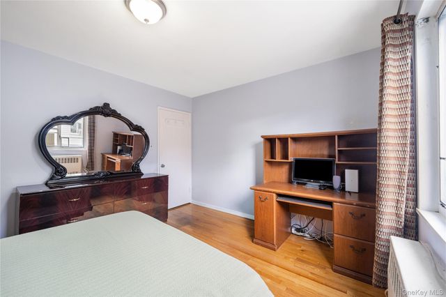 225-08 88th Avenue Upper, Queens Village, NY 11429