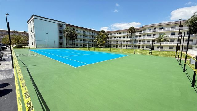 500 NE 2nd St 405, Dania Beach, FL 33004