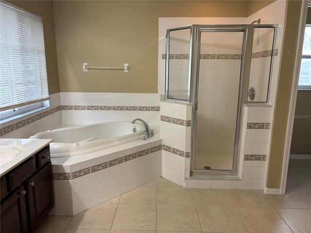 2830 PANKAW LANE, Valrico, FL 33596