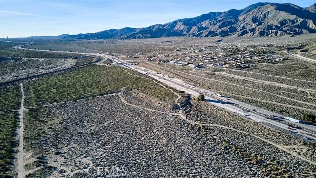 5 Pearl Harbor Memorial Highway, Whitewater, CA 92282