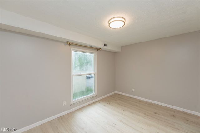 1625 Cedarwood Drive 218, Westlake, OH 44145