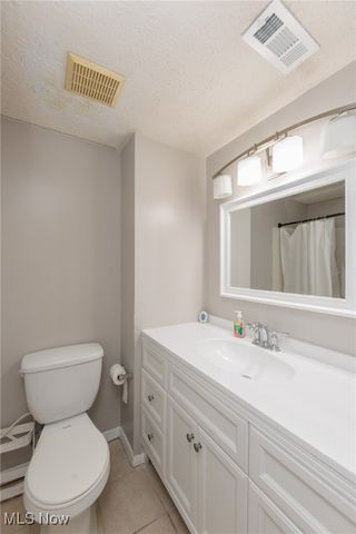 1625 Cedarwood Drive 218, Westlake, OH 44145