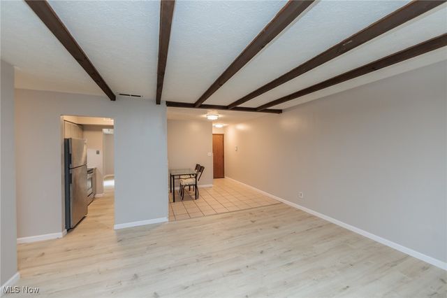 1625 Cedarwood Drive 218, Westlake, OH 44145