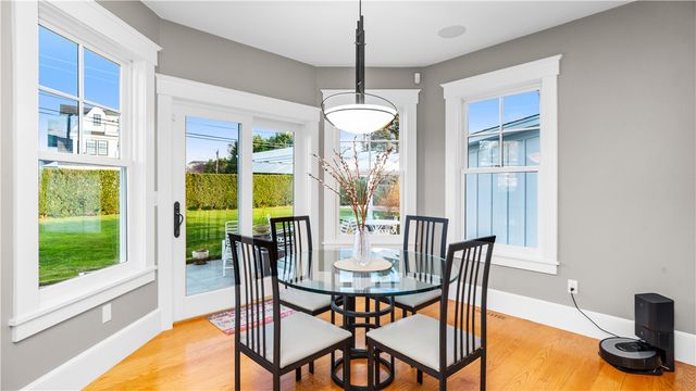 3 Doris Terrace, Newport, RI 02840