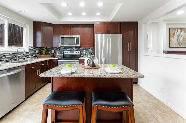 24653 Sylvan Glen Court, Hayward, CA 94541