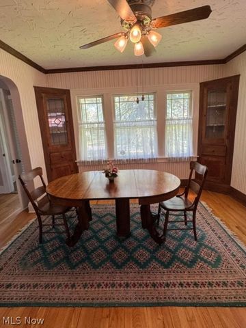 922 Montford Road, Cleveland Heights, OH 44121