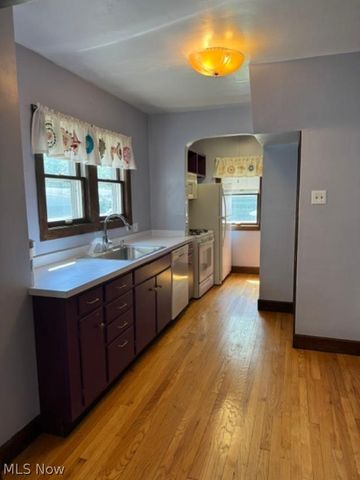 922 Montford Road, Cleveland Heights, OH 44121