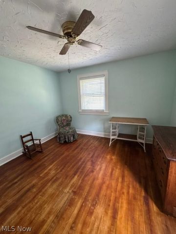 922 Montford Road, Cleveland Heights, OH 44121