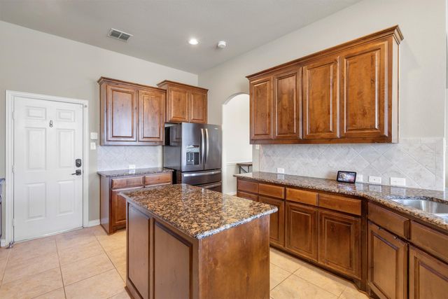 3048 Softwood Circle, Fort Worth, TX 76244