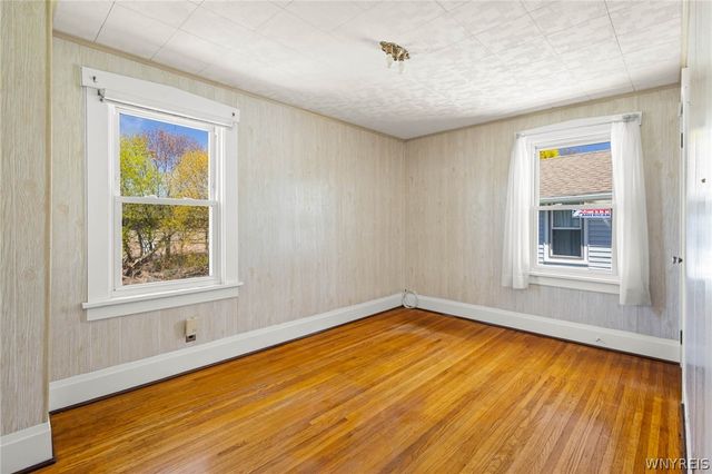 5 Woodrow Road, Batavia City, NY 14020