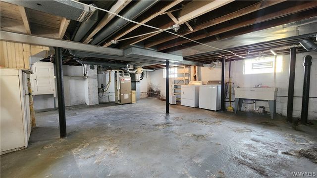 5 Woodrow Road, Batavia City, NY 14020