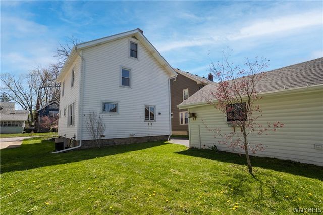 5 Woodrow Road, Batavia City, NY 14020