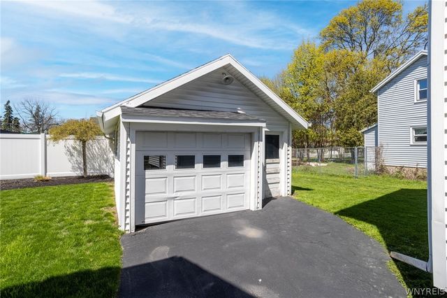 5 Woodrow Road, Batavia City, NY 14020