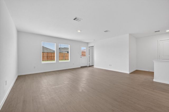 2051 Stable Lane, Aubrey, TX 76227