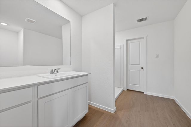 2051 Stable Lane, Aubrey, TX 76227