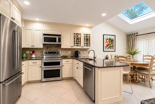 302 Vista Drive, Jericho, NY 11753