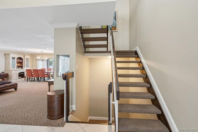 302 Vista Drive, Jericho, NY 11753