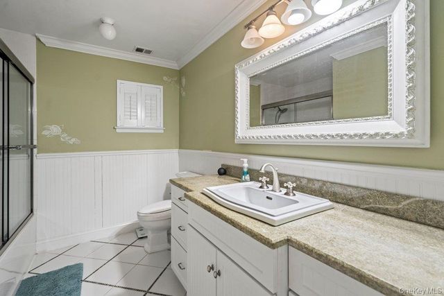 302 Vista Drive, Jericho, NY 11753