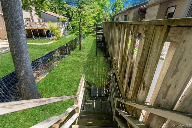 302 Vista Drive, Jericho, NY 11753