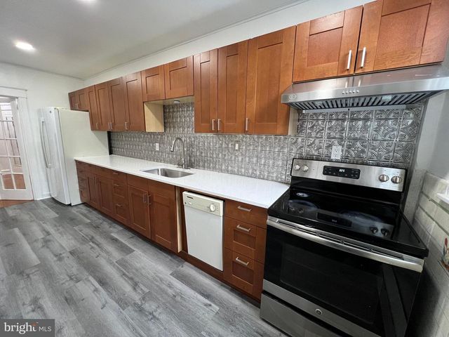 4243 COTTMAN AVE, Philadelphia, PA 19135