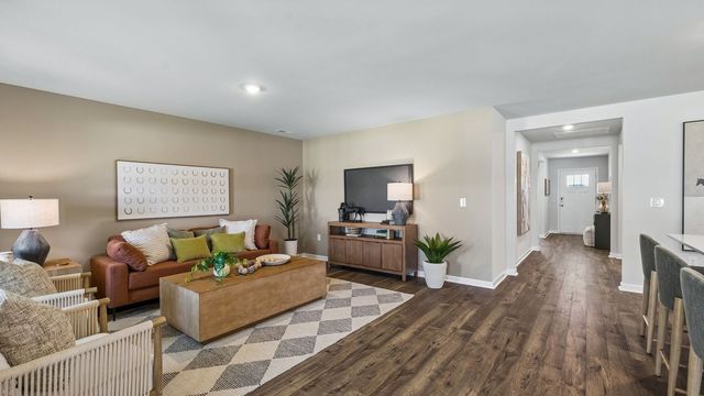5018 Strawberry Place, White House, TN 37188