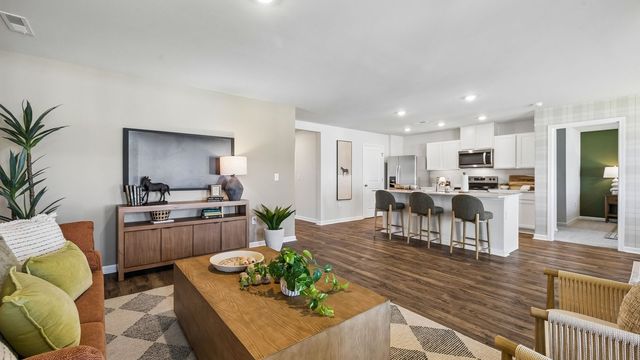 5018 Strawberry Place, White House, TN 37188