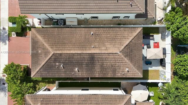3419 W 109th Place, Hialeah, FL 33018