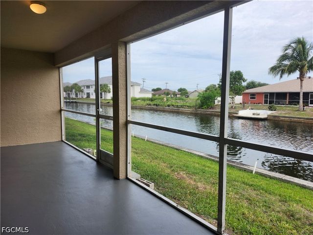 621 SW 47th TER 103, Cape Coral, FL 33914
