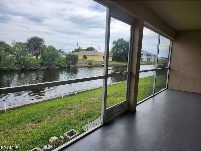 621 SW 47th TER 103, Cape Coral, FL 33914