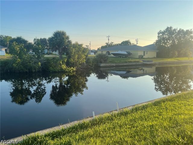 621 SW 47th TER 103, Cape Coral, FL 33914