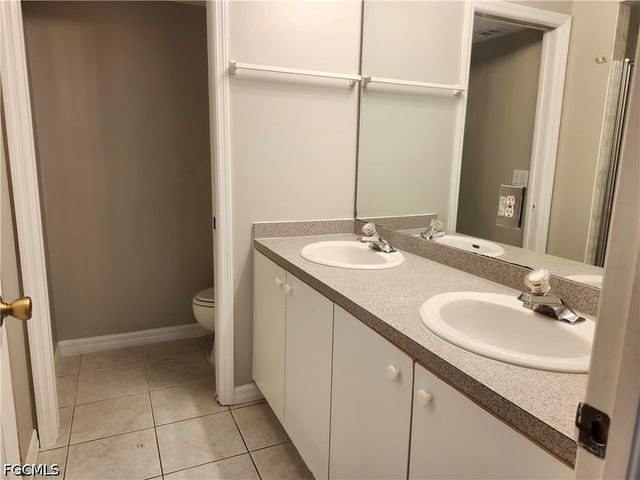 621 SW 47th TER 103, Cape Coral, FL 33914