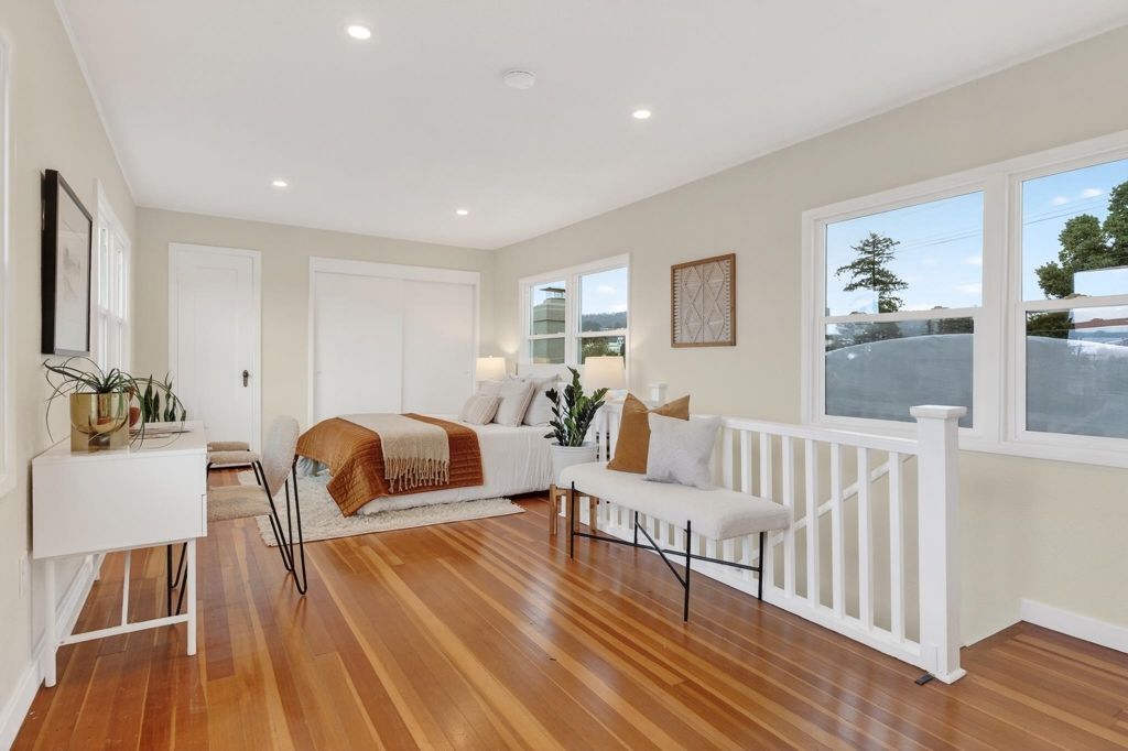 Image 29 of property listing at 3081 3081 23rd Avenue, Oakland, CA 94602