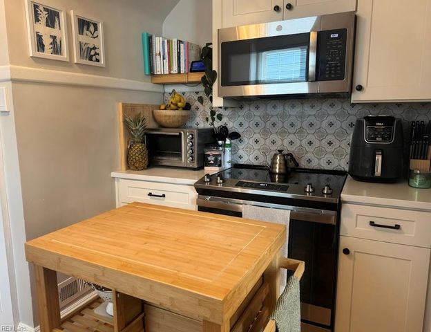 320 23rd ST, Virginia Beach, VA 23451