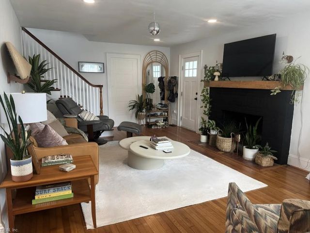 320 23rd ST, Virginia Beach, VA 23451