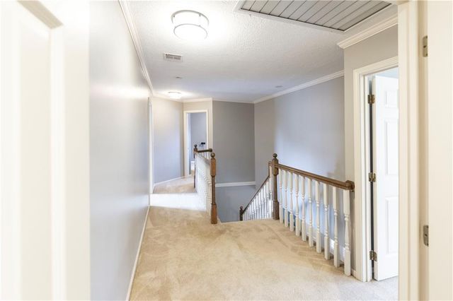 9732 W 115th Street, Overland Park, KS 66210