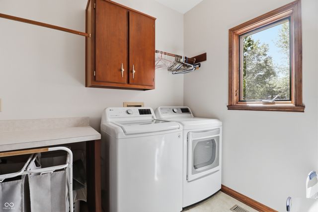 1240 Eagle View Court, Greenwood, IN 46143