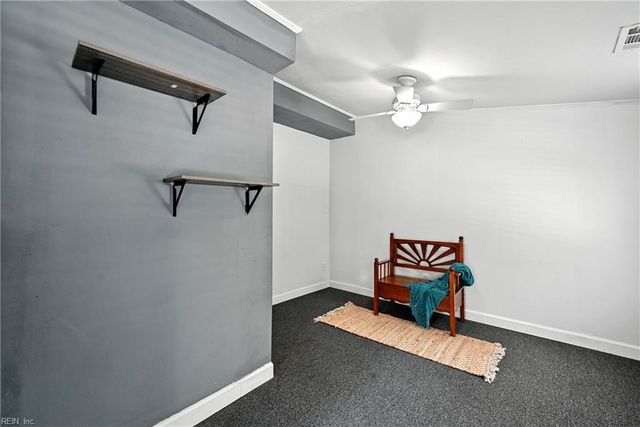 1068 Washington DR, Chesapeake, VA 23322