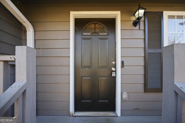 317 Acaro Ct, Ellenwood, GA 30294