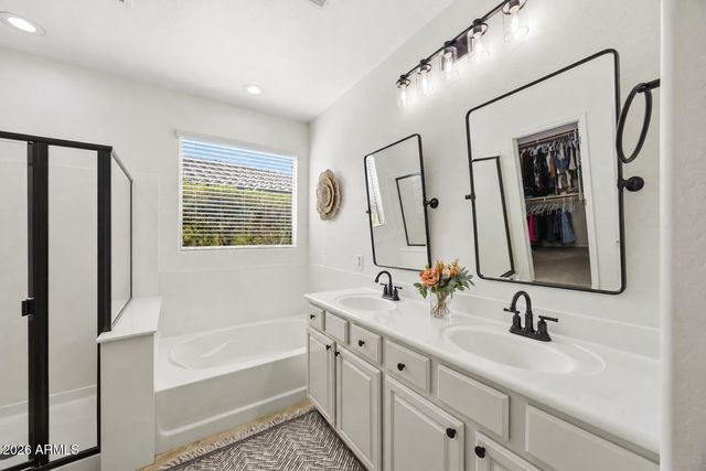 14874 W LUNA Circle, Litchfield Park, AZ 85340