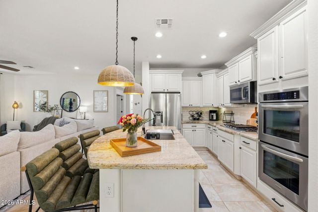 14874 W LUNA Circle, Litchfield Park, AZ 85340