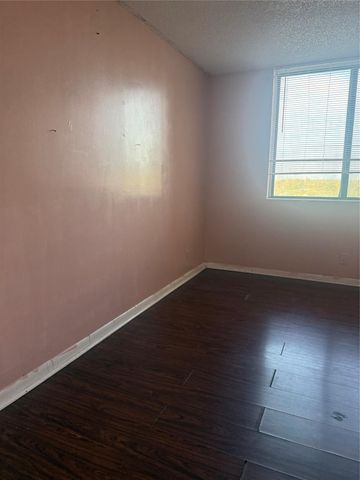 4222 Inverrary Boulevard, Lauderhill, FL 33319